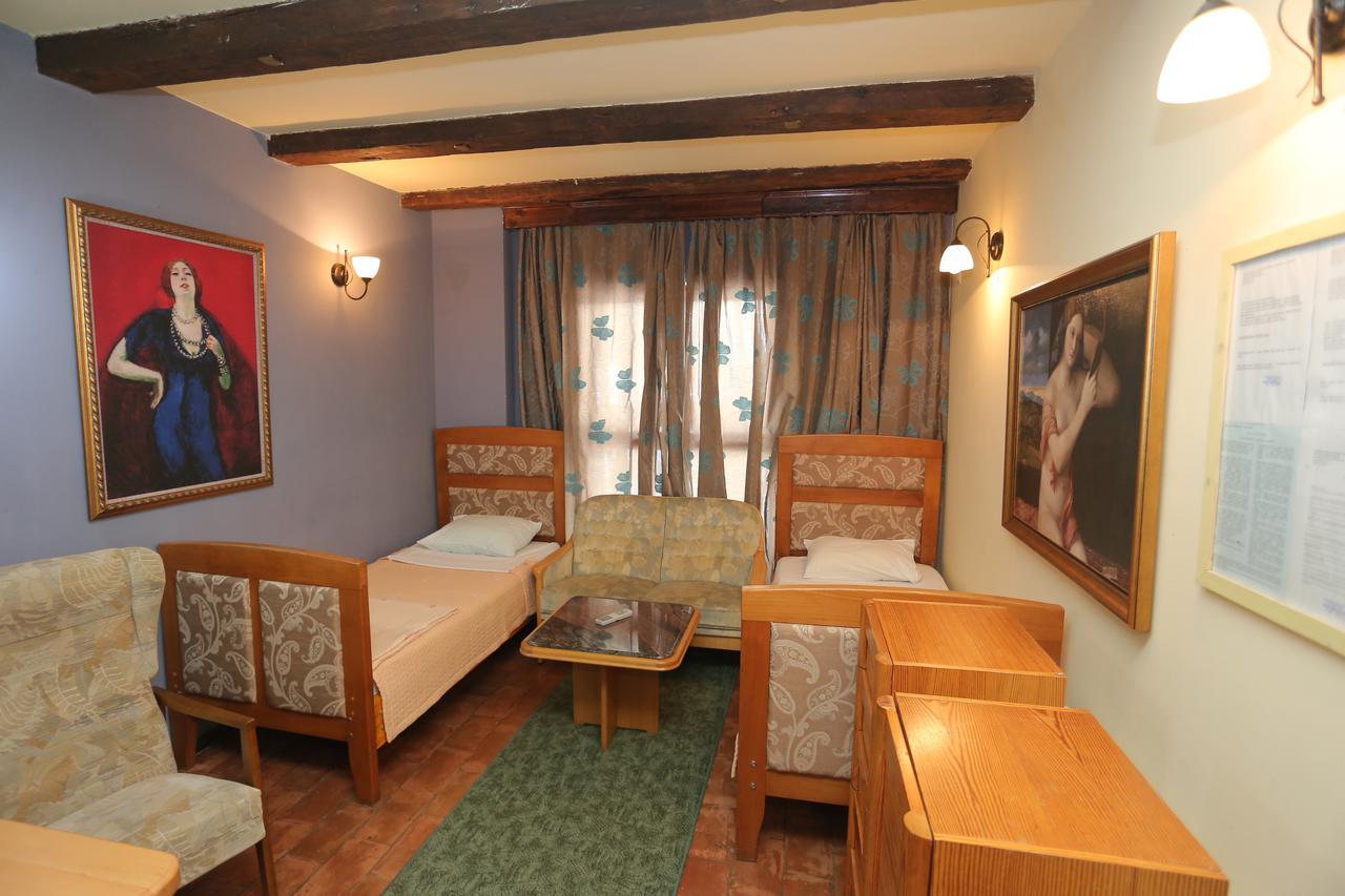 Hotel Konak Tammy Platicevo - Sabac Bilik gambar